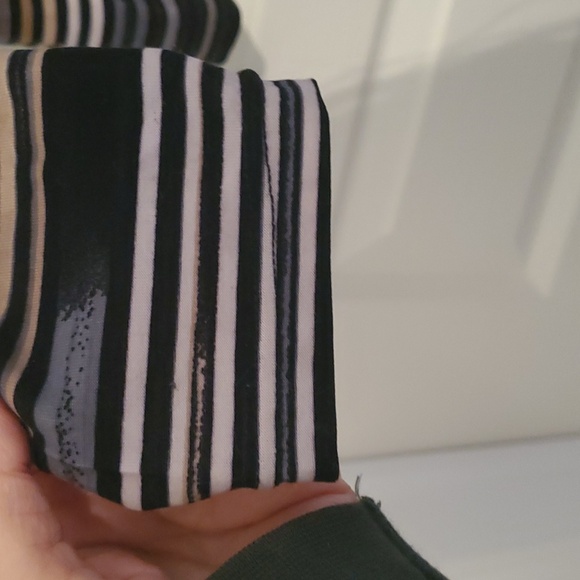 Blouse - Picture 8 of 8